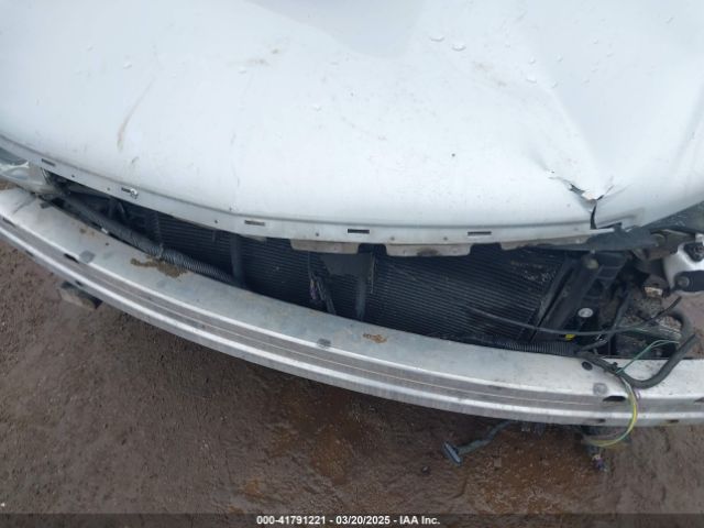 2011 CADILLAC DTS 1G6KD5E66BU107723 Photo 9