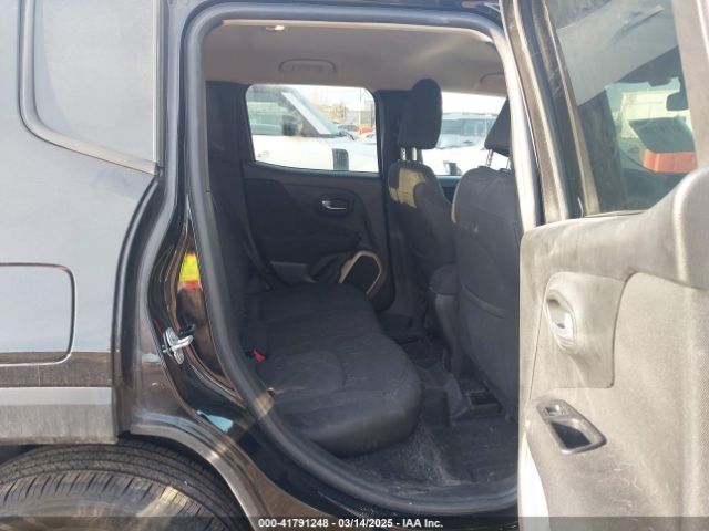 ZACCJBBB9HPG19416 Jeep Renegade Latitude 4x4
