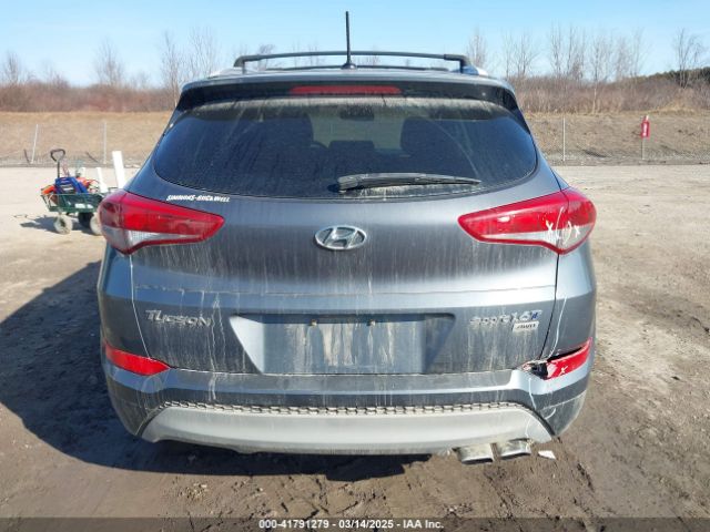 KM8J3CA2XHU463504 Hyundai Tucson Sport