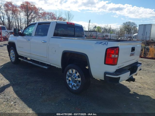 2015 GMC SIERRA 2500HD 1GT120E85FF641373 Photo 2