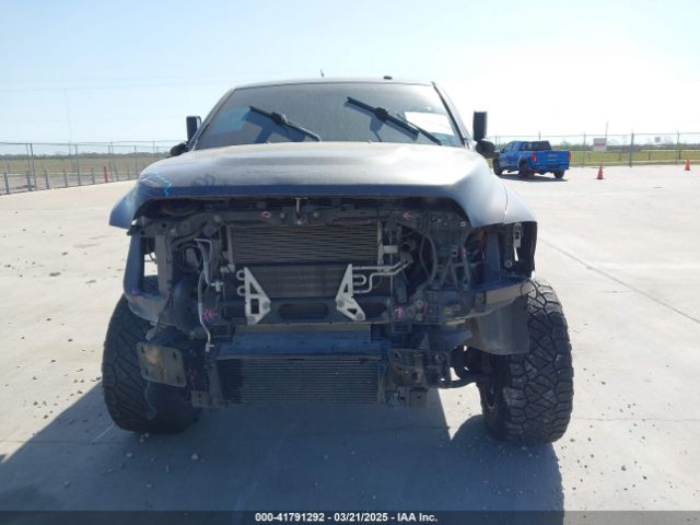 3C6UR5CL8EG321112 RAM 2500 Tradesman