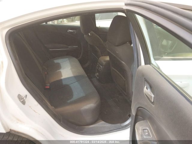 2C3CDXJG4EH232419 Dodge Charger Sxt