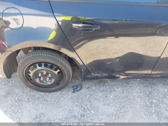 1G1PA5SH4F7145689 Chevrolet Cruze Ls Auto