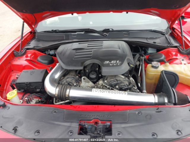 2C3CDXJG1JH140100 Dodge Charger Gt Awd