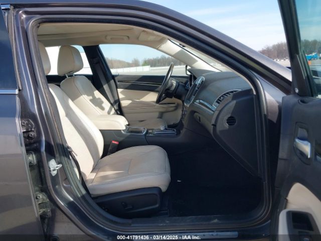 2016 CHRYSLER 300C 2C3CCAEG8GH252444 Photo 4