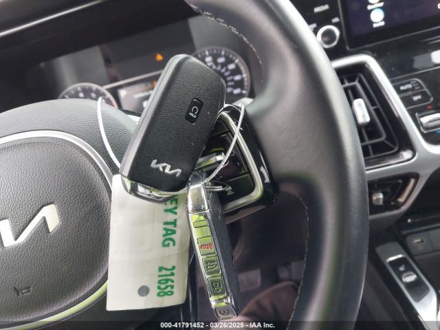 5XYRK4LF9NG142468 KIA SORENTO SX