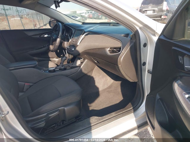 1G1ZB5ST5JF271617 Chevrolet Malibu 1ls