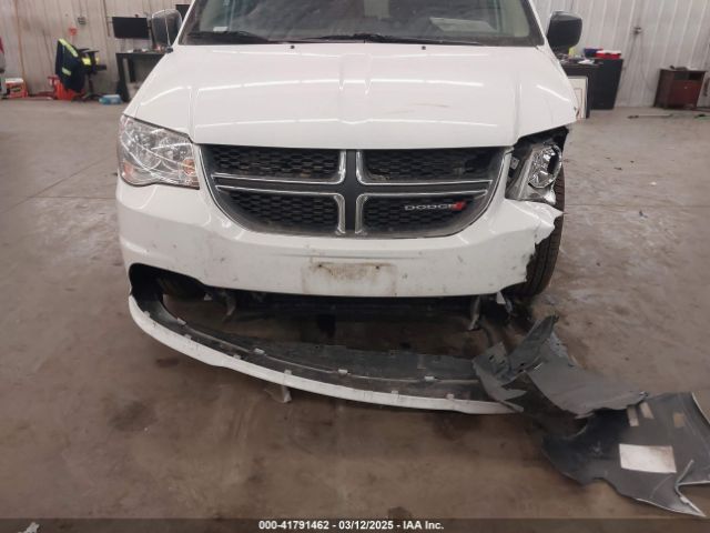 2C4RDGBG0KR522103 Dodge Grand Caravan Se