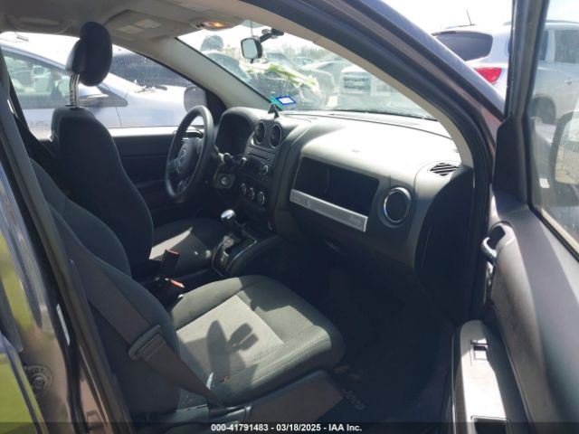 1C4NJCBA4FD104602 Jeep Compass Sport