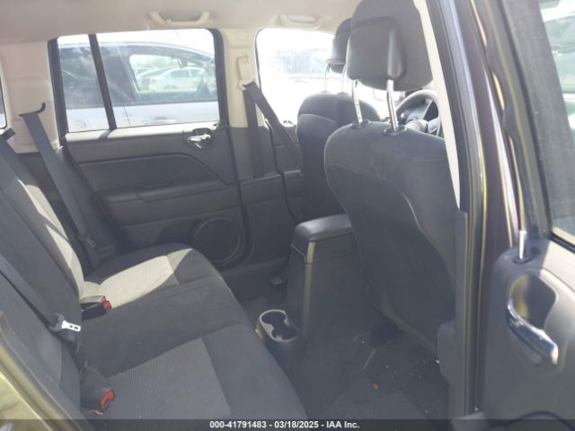 1C4NJCBA4FD104602 Jeep Compass Sport