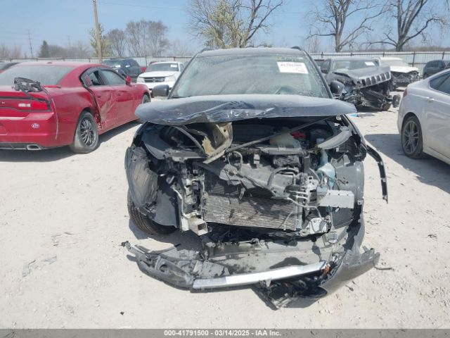 3C4NJDCB1LT245890 Jeep Compass Limited 4x4