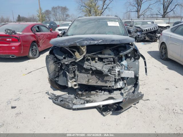 3C4NJDCB1LT245890 Jeep Compass Limited 4x4