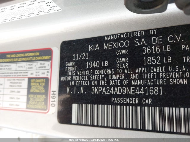 3KPA24AD9NE441681 KIA RIO S