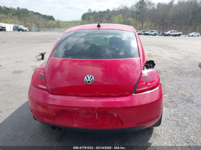 3VWJX7AT1EM610668 Volkswagen Beetle 2.5l