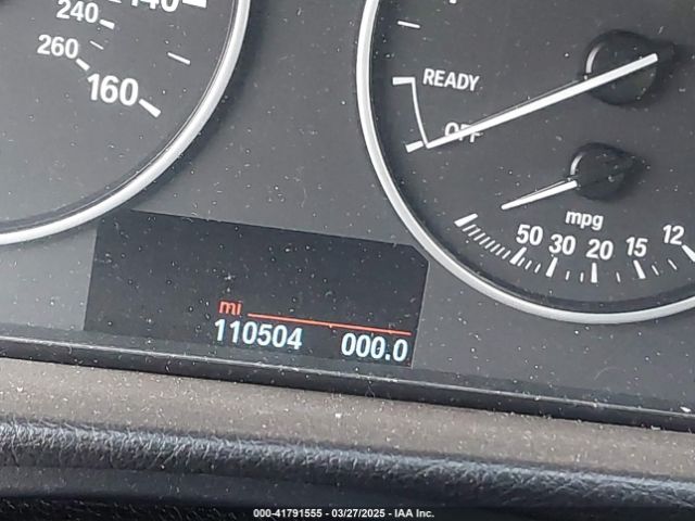 WBA3C3C57EF983239 BMW 320i Xdrive