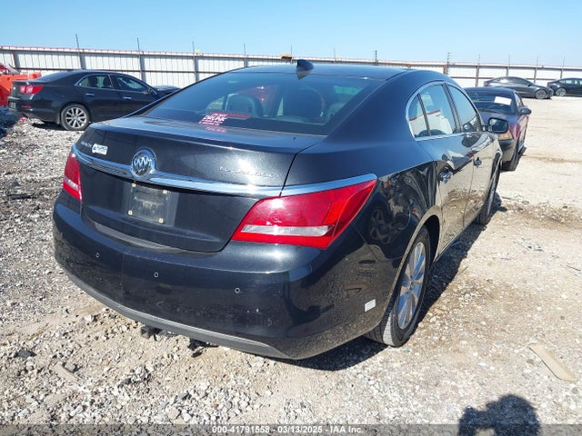 1G4GB5GR1FF152977 Buick Lacrosse Leather