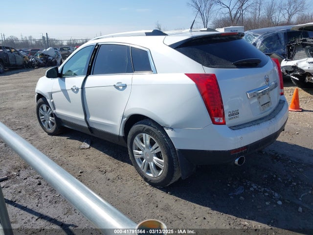 2011 CADILLAC SRX 3GYFNAEY1BS534131 Photo 2