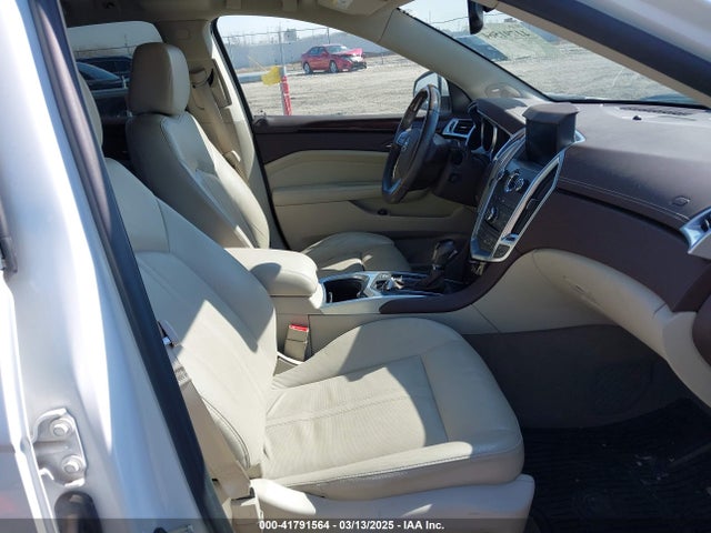 2011 CADILLAC SRX 3GYFNAEY1BS534131 Photo 4