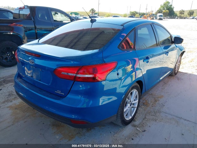 1FADP3F21FL287269 Ford FOCUS SE