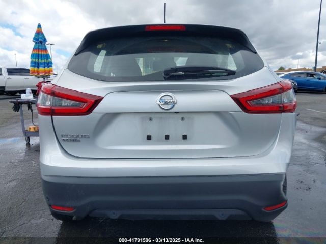 JN1BJ1AV4MW563063 Nissan Rogue Sport S Fwd Xtronic Cvt