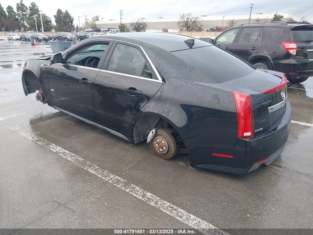 2013 CADILLAC CTS-V 1G6DV5EP0D0102168 Photo 2