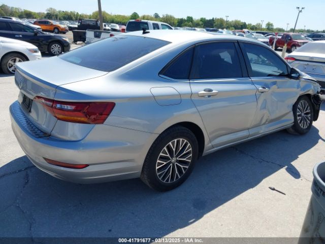 3VWCB7BU9KM213252 Volkswagen Jetta 1.4t R-line/1.4t S/1.4t Se