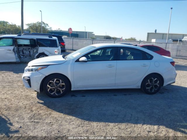 3KPF24AD6KE096322 KIA Forte Lxs