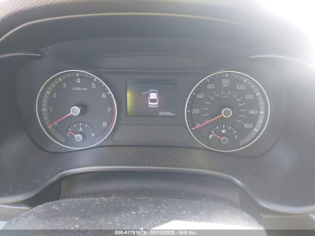 3KPF24AD6KE096322 KIA Forte Lxs