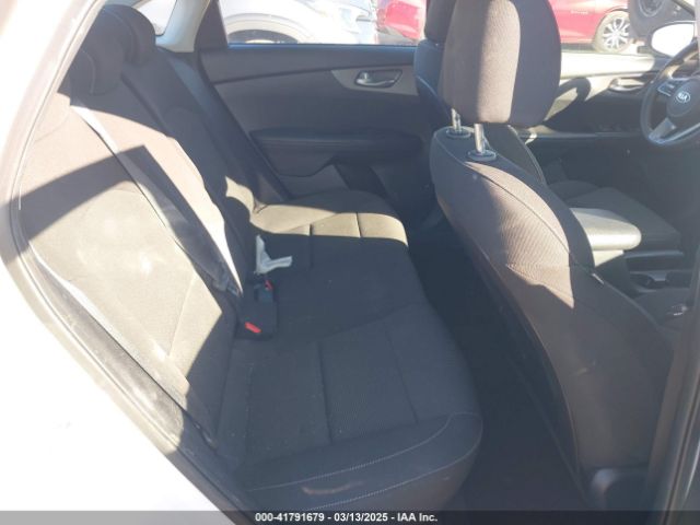 3KPF24AD6KE096322 KIA Forte Lxs