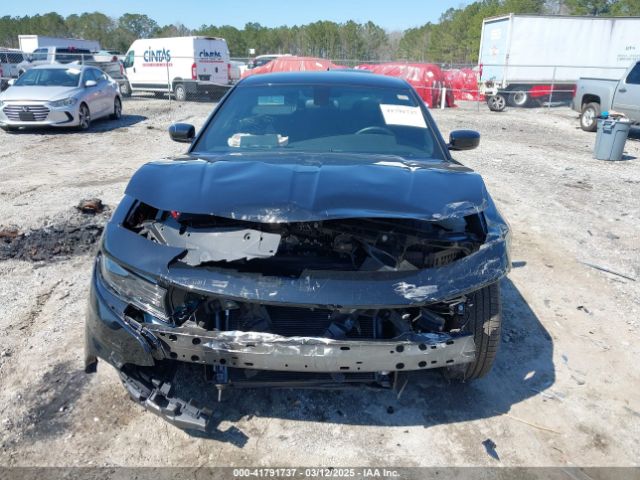 2C3CDXBG2PH672138 Dodge Charger Sxt