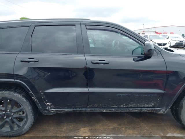 1C4RJFAG4KC587954 Jeep Grand Cherokee Altitude 4x4