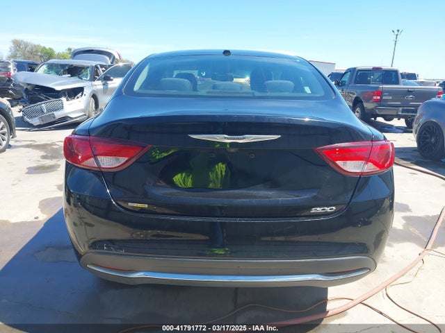 Chrysler 200 Limited 2015 1C3CCCAB3FN744388 Image 19