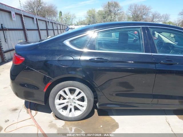 Chrysler 200 Limited 2015 1C3CCCAB3FN744388 Image 20
