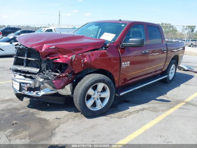 3C6RR7KG2NG276206 RAM 1500 Classic Tradesman  4x4 5'7 Box