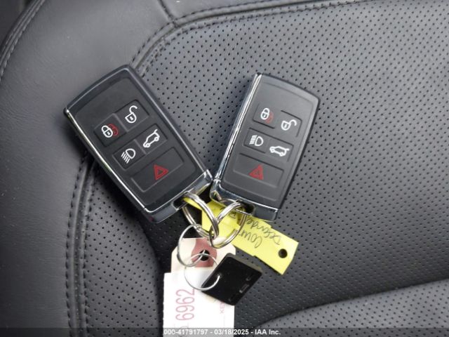 SALEJ7EX4P2239091 Land Rover Defender 110 S