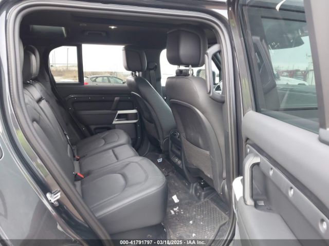 SALEJ7EX4P2239091 Land Rover Defender 110 S