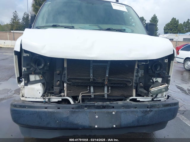 1GCWGAFF4H1108814 Chevrolet Express 2500 Work Van