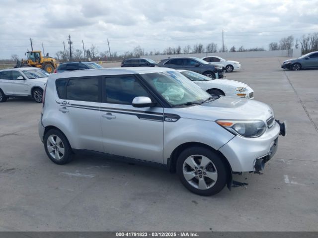 KNDJN2A28H7437183 KIA Soul
