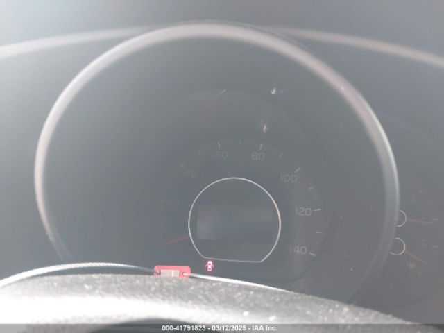 KNDJN2A28H7437183 KIA Soul