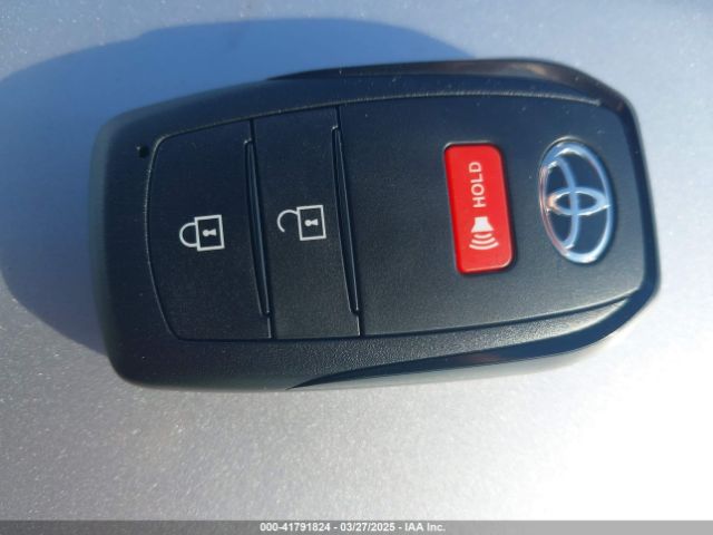 5TDKDRBH3RS551814 Toyota Highlander Platinum