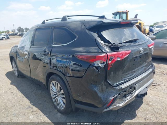 5TDKDRBH3RS551814 Toyota Highlander Platinum
