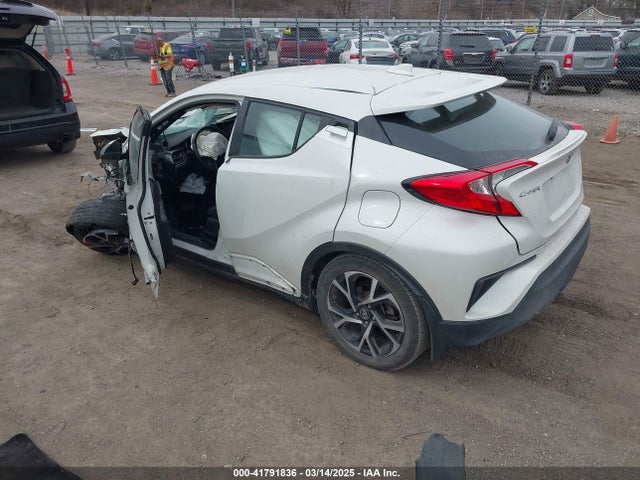 NMTKHMBX0JR020930 Toyota 3zr-fae