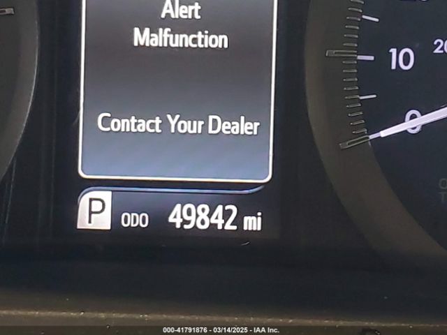 5TDDZ3DC4JS200214 Toyota Sienna Limited Premium 7 Passenger