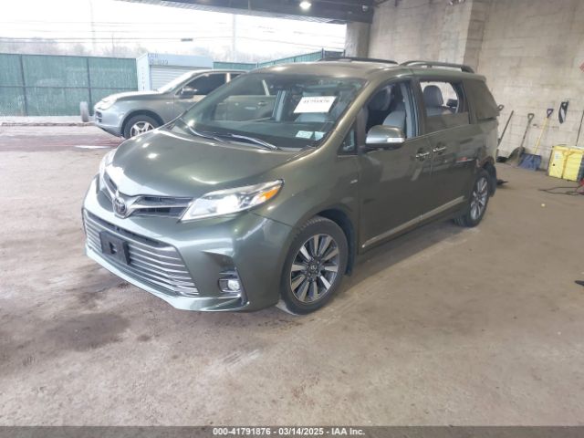 5TDDZ3DC4JS200214 Toyota Sienna Limited Premium 7 Passenger