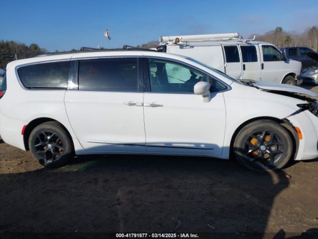 2C4RC1BG5HR784868 Chrysler Pacifica Touring-l
