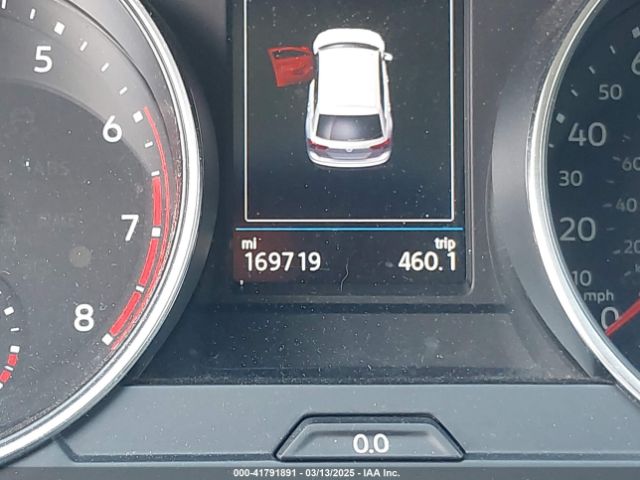 3VV1B7AX6JM079161 Volkswagen Tiguan 2.0t S