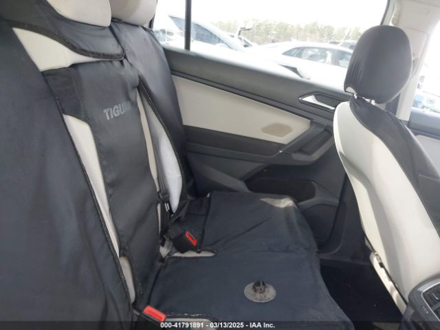 3VV1B7AX6JM079161 Volkswagen Tiguan 2.0t S