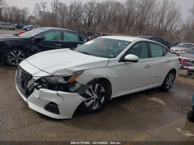 1N4BL4BV0MN301611 Nissan Altima S Fwd
