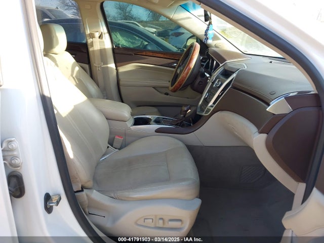 2010 CADILLAC SRX 3GYFNFEY5AS626208 Photo 4