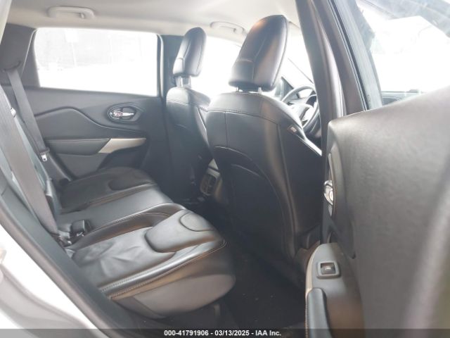 1C4PJLDS9HW650690 Jeep Cherokee Limited Fwd